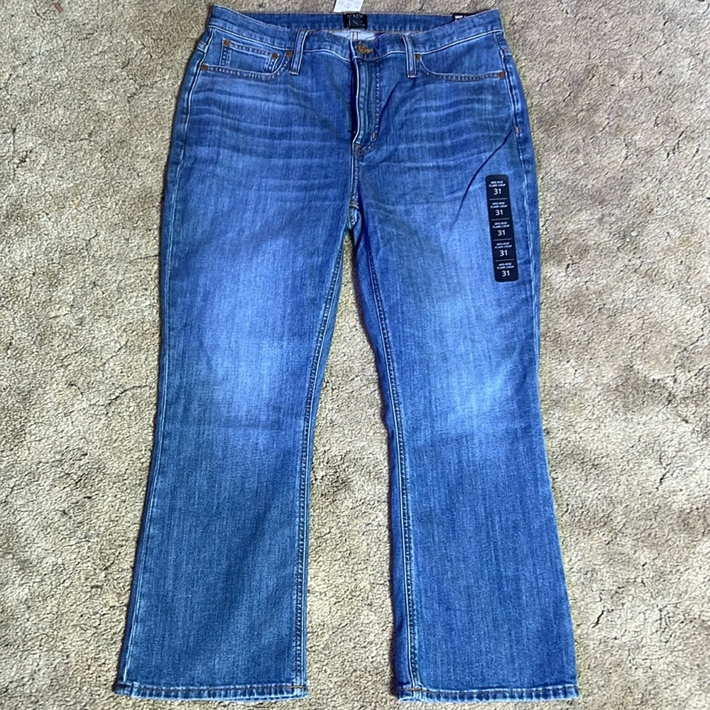 BNWT Jcrew Mid-Rise Flare Crop Jeans in all day stretch size 31